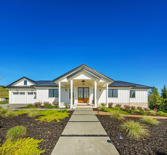 Healdsburg Haven - 3 BD plus Den, Pool, Spa & Wine Tasting - Image 1
